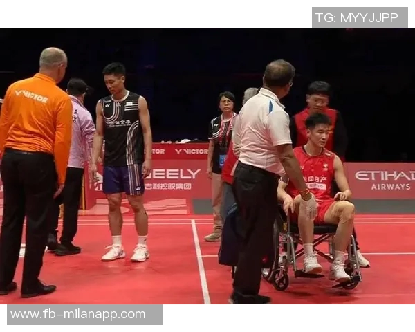 萨格斯因左臀伤势严重退赛赛后轮椅离场引发关注