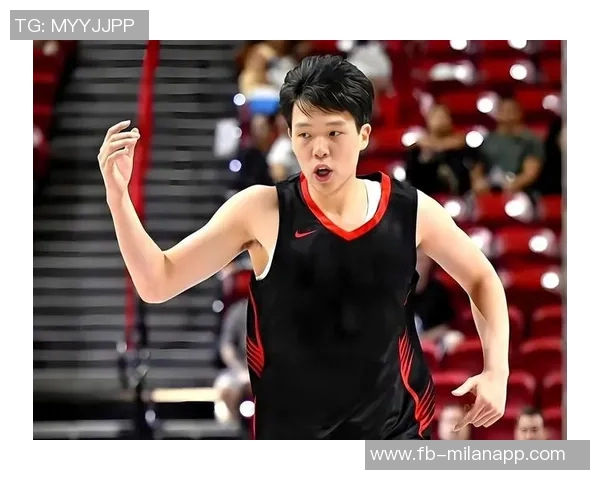 杨瀚森强势登场制造罚球机会解说员称核心力量提升将带来更多得分可能