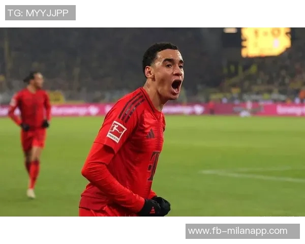 拜仁球员1月3日进行体能测试穆西亚拉提前一天训练展现拼搏精神